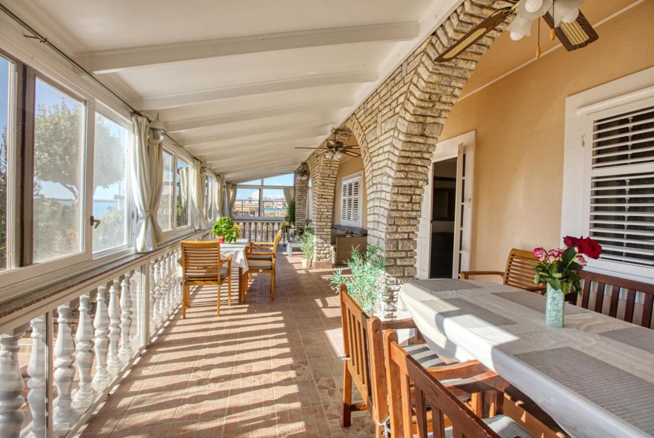 Apartments By The Sea Brodarica, Sibenik - 4194 Екстериор снимка