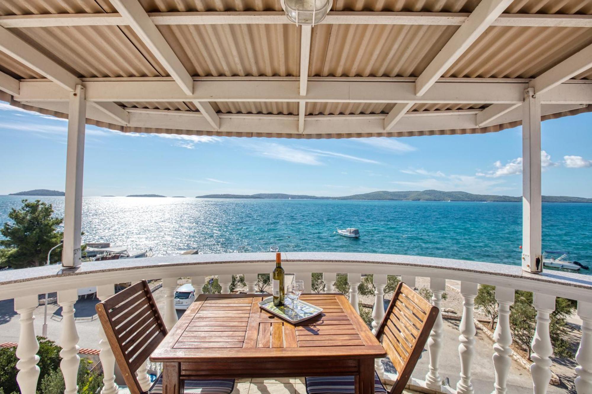 Apartments By The Sea Brodarica, Sibenik - 4194 Екстериор снимка