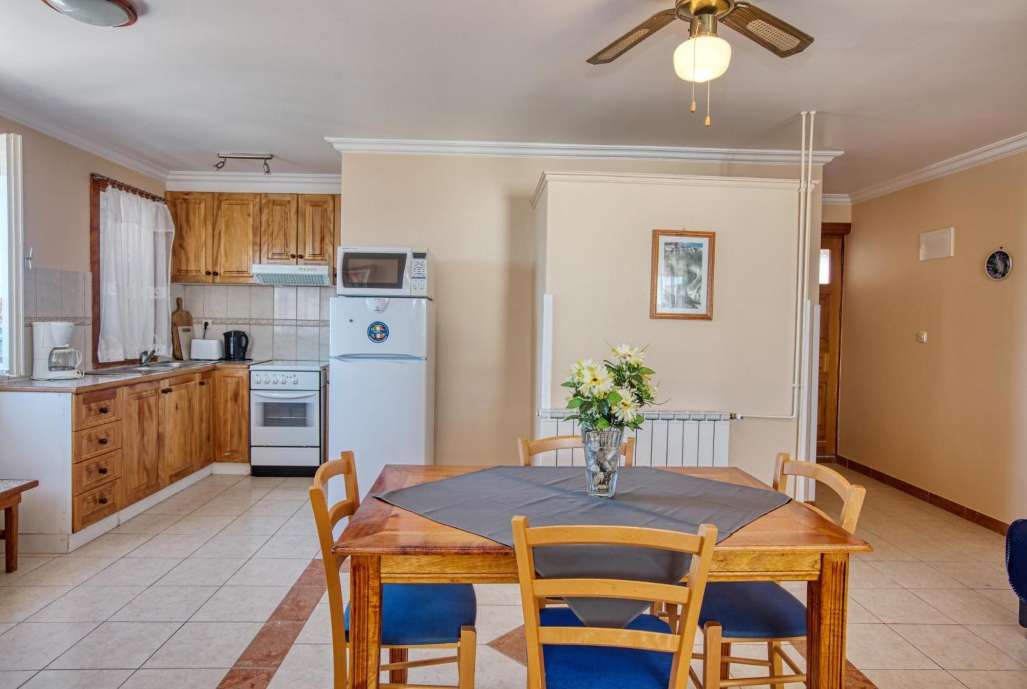 Apartments By The Sea Brodarica, Sibenik - 4194 Стая снимка